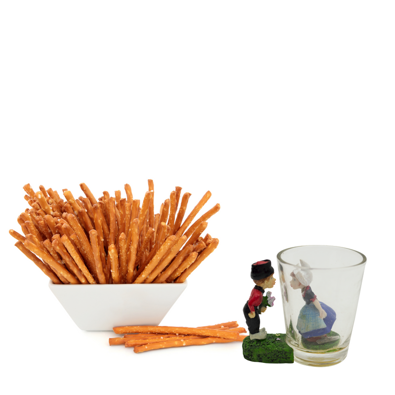 Souvenir Shot Glass: 3 D Dutch Boy & Girl