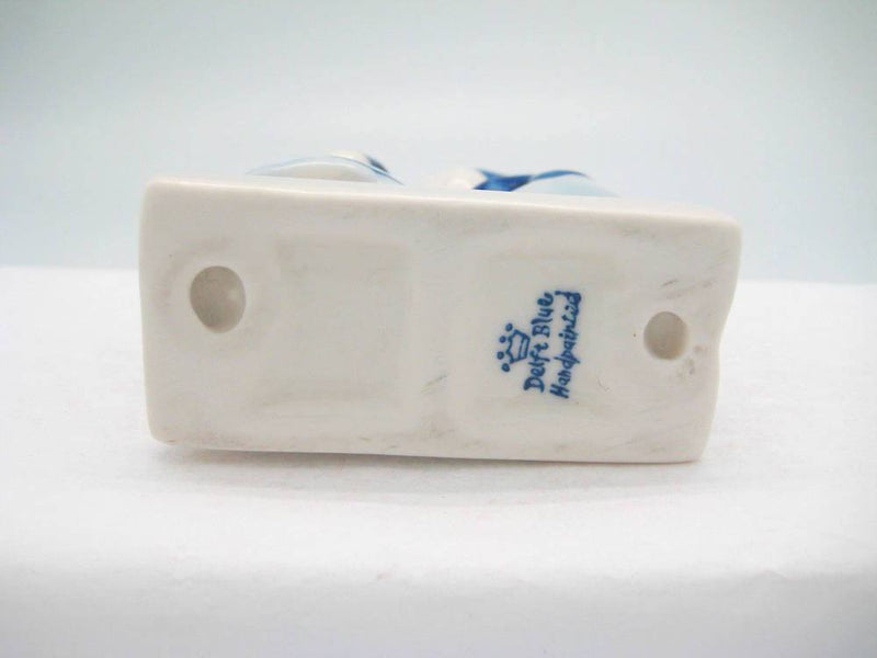 Kissing Couple Delft Blue Figurine - GermanGiftOutlet.com
 - 6