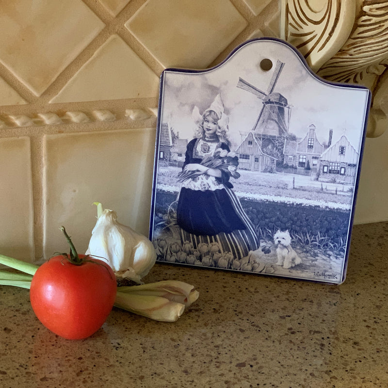 Tulip Girl in Blue Cheeseboard