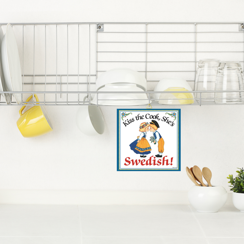 Kitchen Wall Plaques: Kiss Swedish Cook
