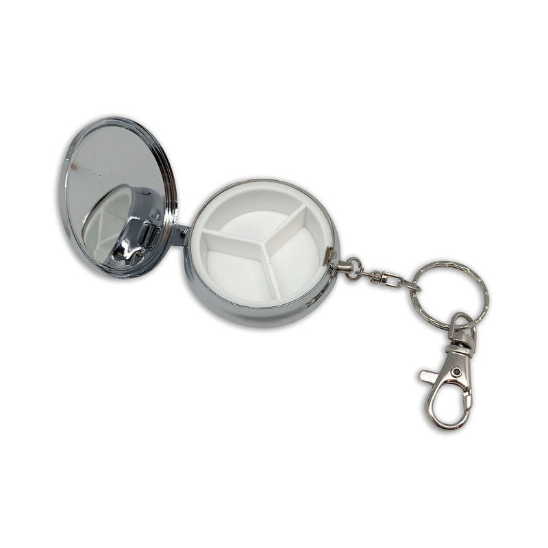Europen Village Metal Round Pill Box Keychain-KE02