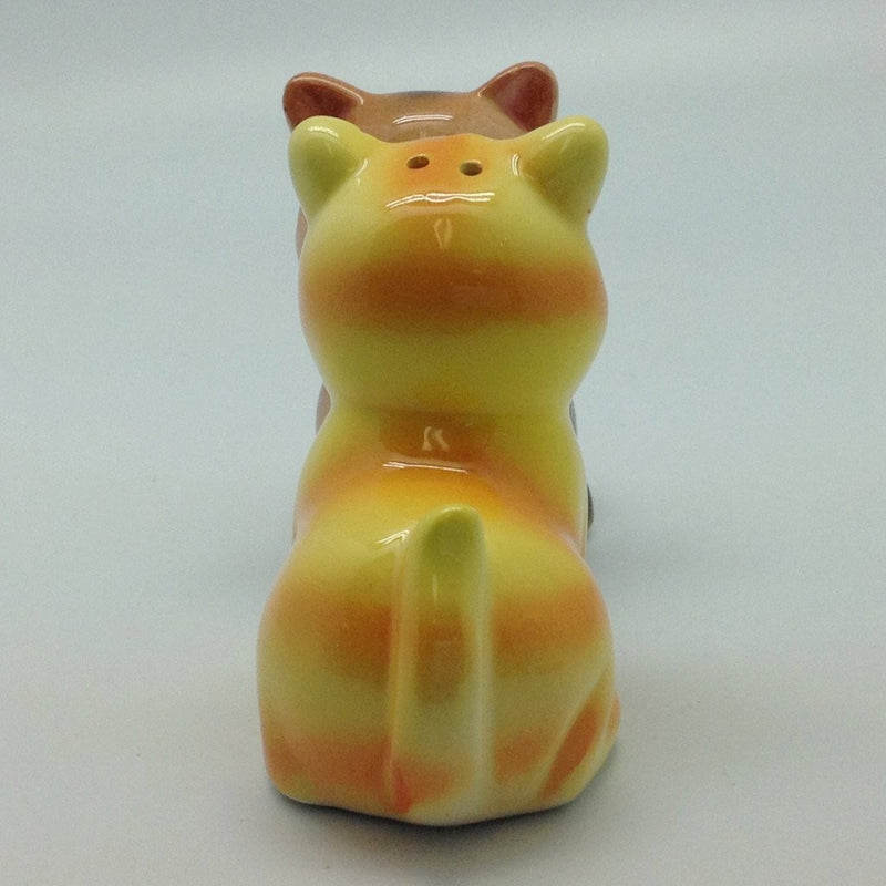 Ceramic Salt & Pepper Set Magnetic Cats - GermanGiftOutlet.com
 - 5