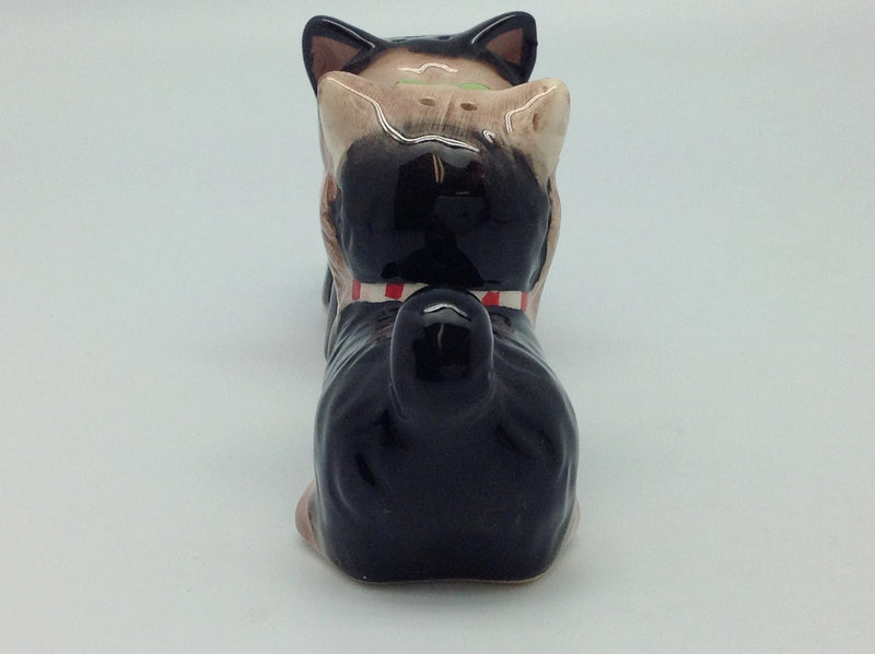 Ceramic Salt & Pepper Set Magnetic Dogs - GermanGiftOutlet.com
 - 5
