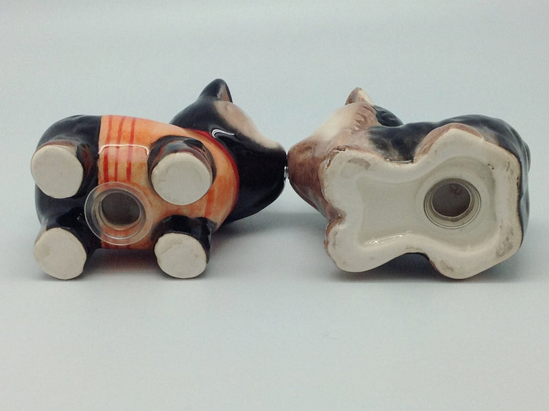 Ceramic Salt & Pepper Set Magnetic Dogs - GermanGiftOutlet.com
 - 6